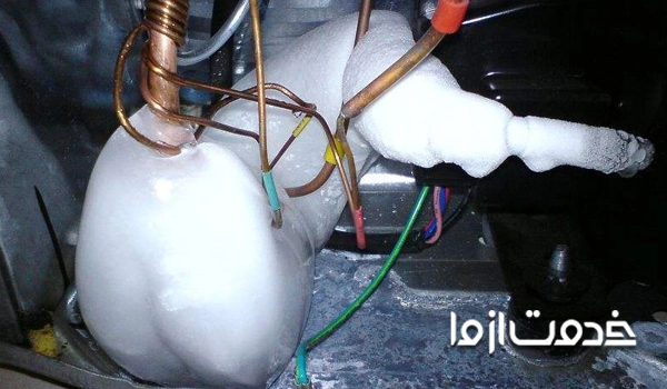 تجمع برفک از علائم نشتی گاز یخچال