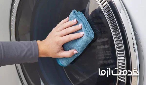 جرم گیری و تمیز کردن لباسشویی 