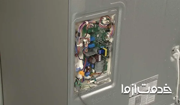 تعمیر اشکال در برد الکتریکی یخچال
