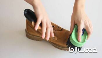 روشهای پاک کردن لکه روغن از روی کفش
