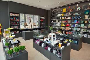 دکوراسیون مغازه و فروشگاه