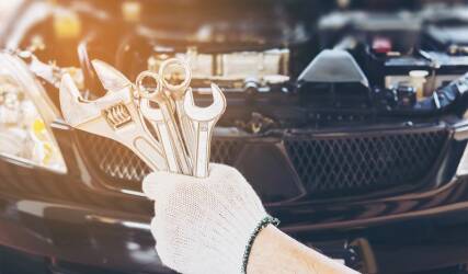 تعمیر ماشین و تعمیر خودرو