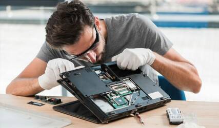 تعمیر لپ تاپ