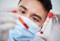 آزمایش خون در محل