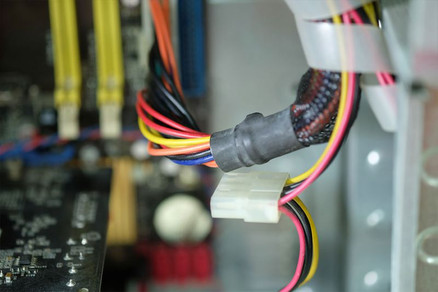 desktop head section image