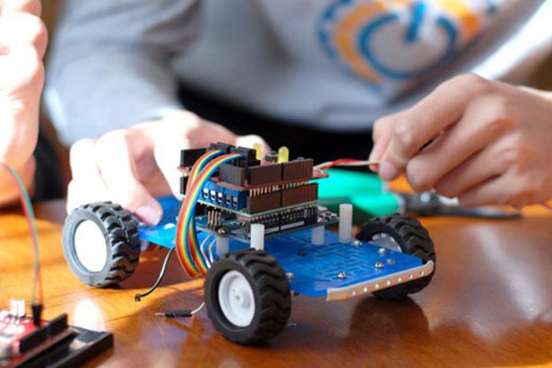 desktop head section image