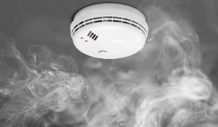 اجرای سیستم اعلام و اطفا حریق