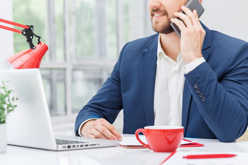 desktop head section image