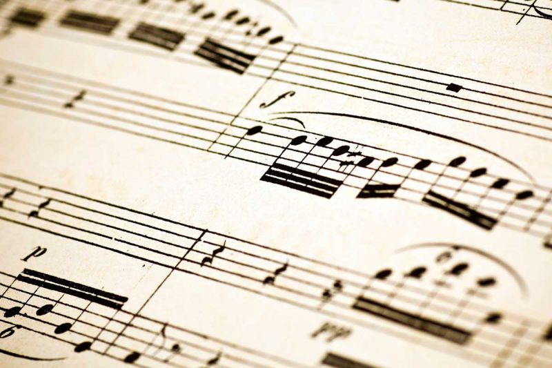 desktop head section image