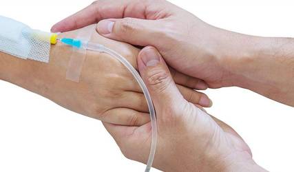 مایع درمانی و سرم تراپی در منزل