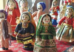 کلاس آموزش عروسک سازی