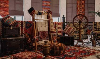 کلاس آموزش قالی بافی