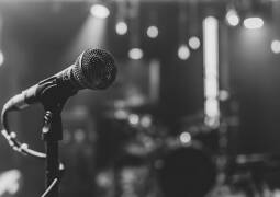 خدمات موزیک