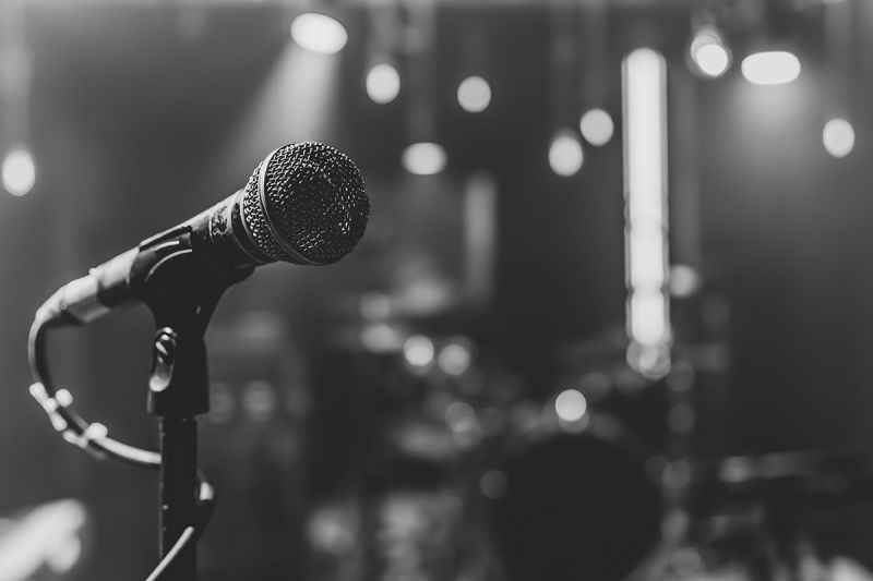 desktop head section image