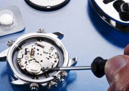 تعویض باتری ساعت