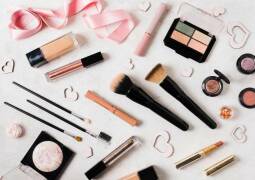 آموزش آرایشگری زنانه