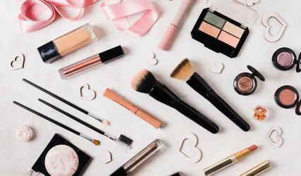 آموزش آرایشگری زنانه