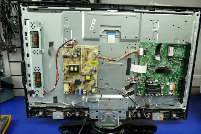 desktop head section image