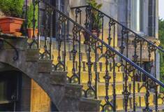 اجرای و نصب نرده و حفاظ فرفورژه