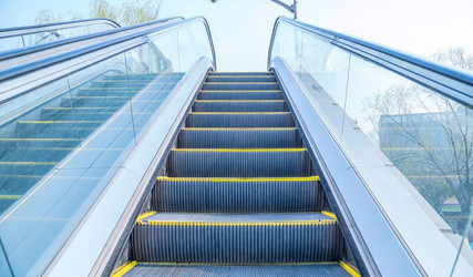 نصب، تعمیر و سرویس پله برقی