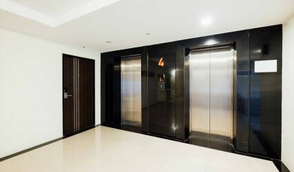 بازسازی آسانسور