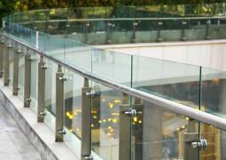 نصب شیشه سکوریت