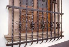 ساخت در و پنجره آهنی