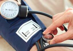 ویزیت پزشک در منزل