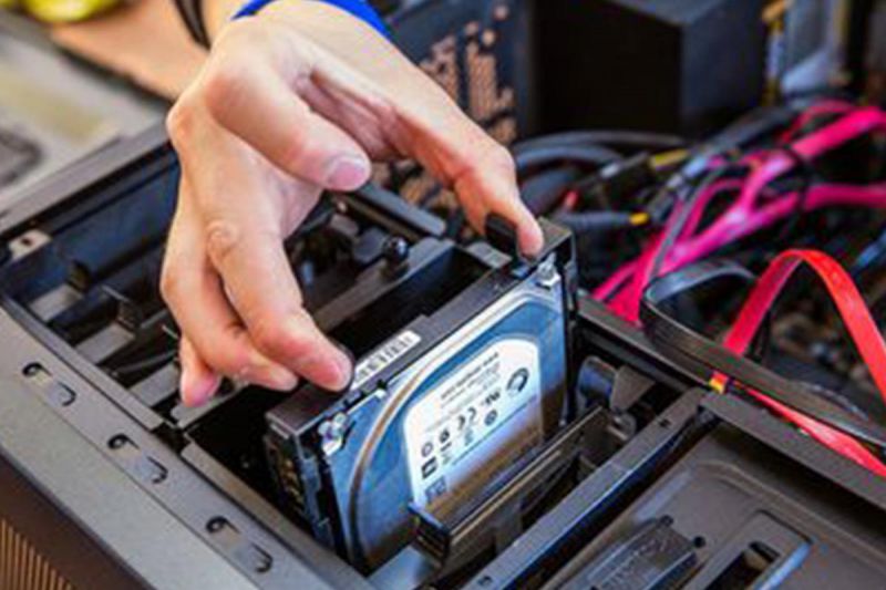 desktop head section image