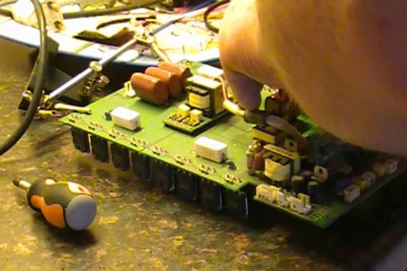 desktop head section image