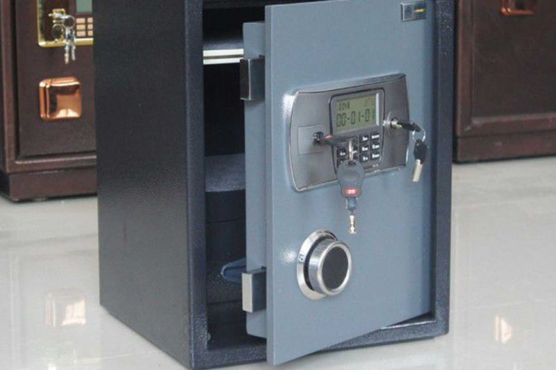 desktop head section image