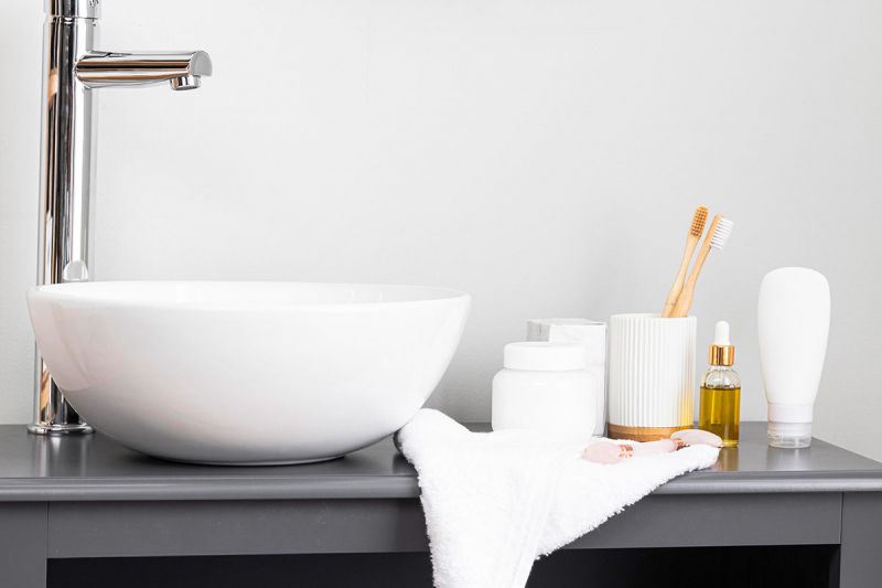 desktop head section image