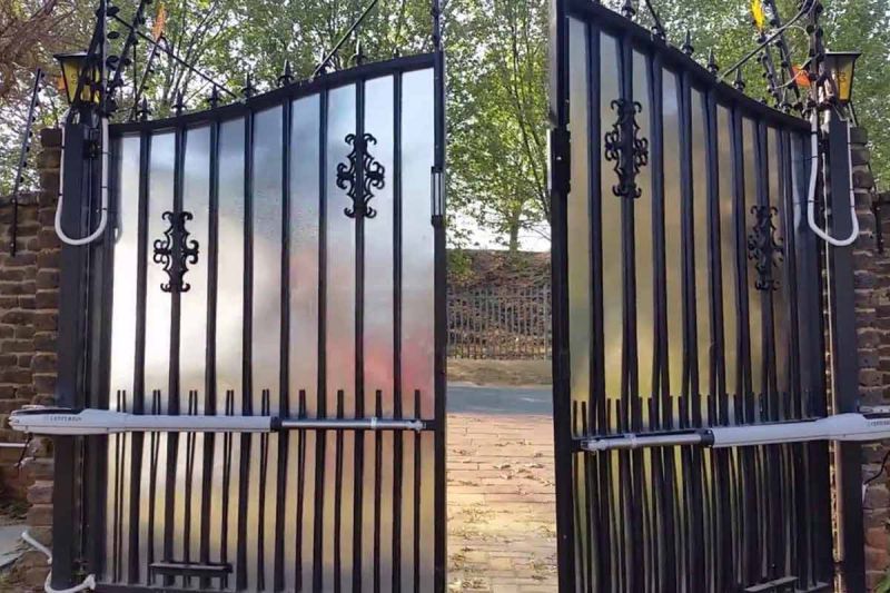 desktop head section image