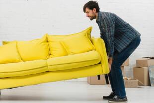 کارگر اسباب کشی و باربری