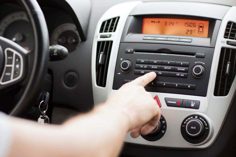 desktop head section image