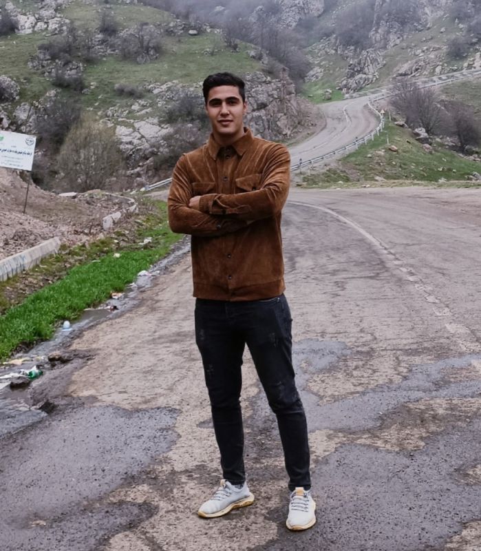 میلاد فرهادی