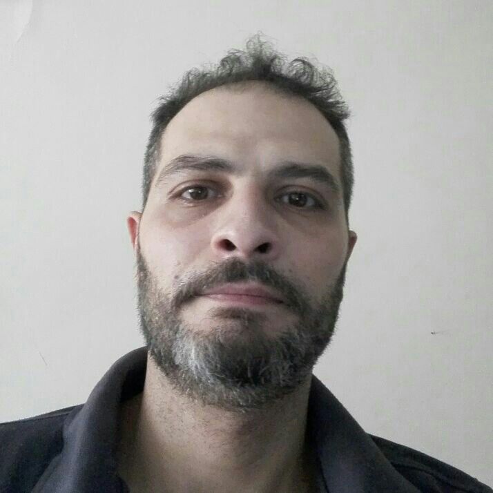 ساعد وفاجو