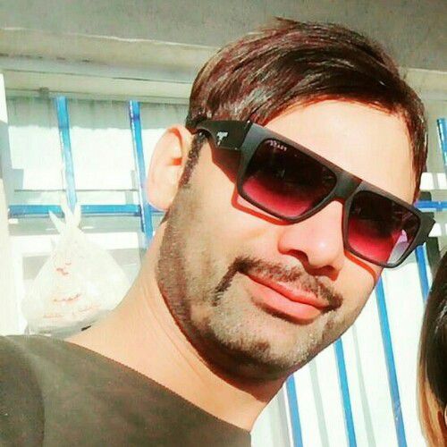 مصطفی که بازی