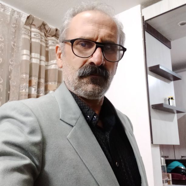 مراد علی اکبری