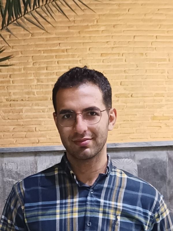 مسعود ستوده