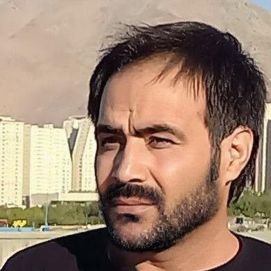 روح الله احمدی