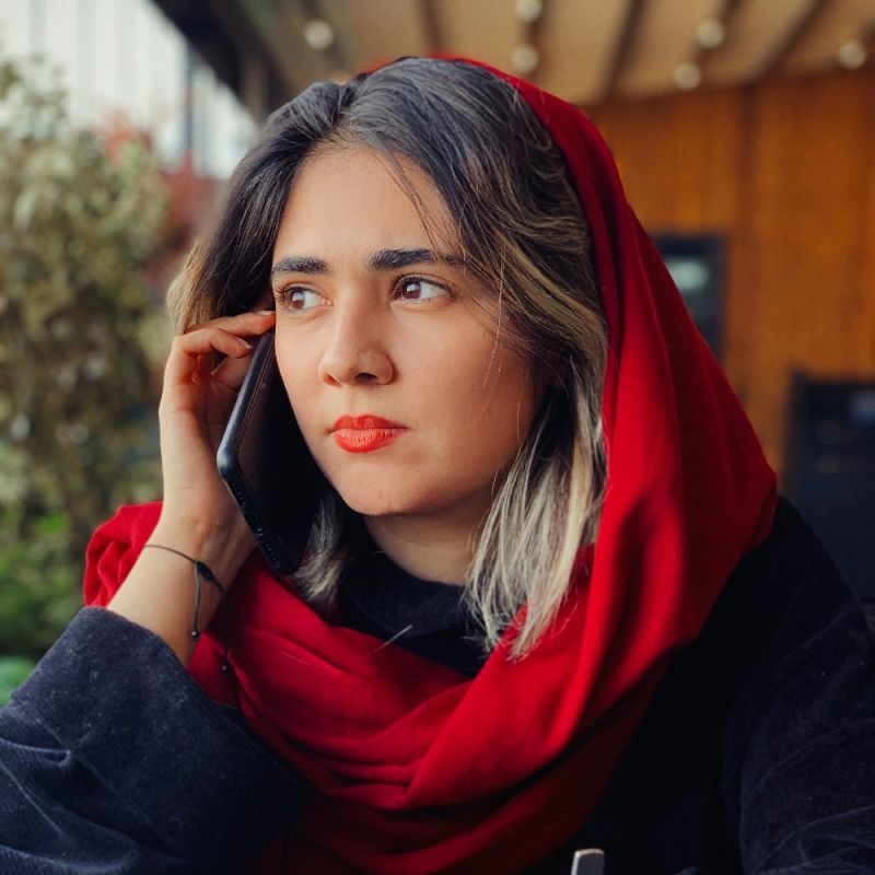 شقایق رازانی