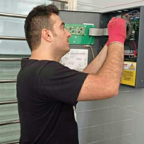 حسین علیزاده علیزاده