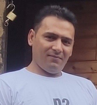 رضا هادی فکور