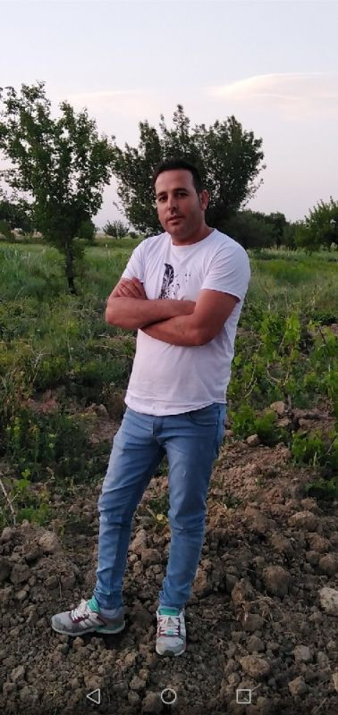 احمد وحدت خرم