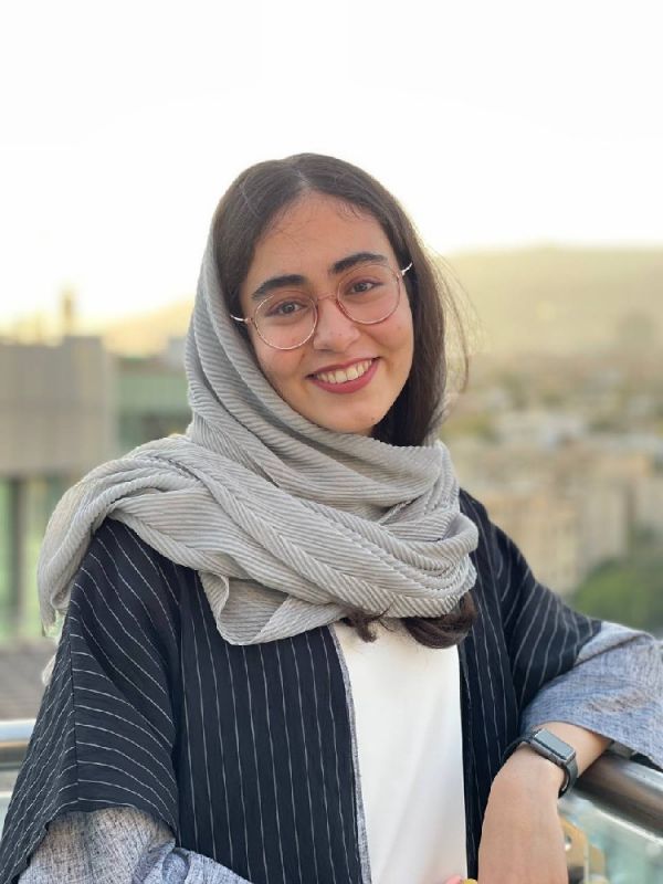 مهتاب دارابی
