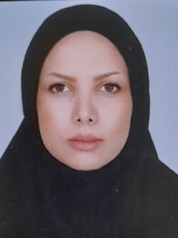 نیلوفر رفیع زاده