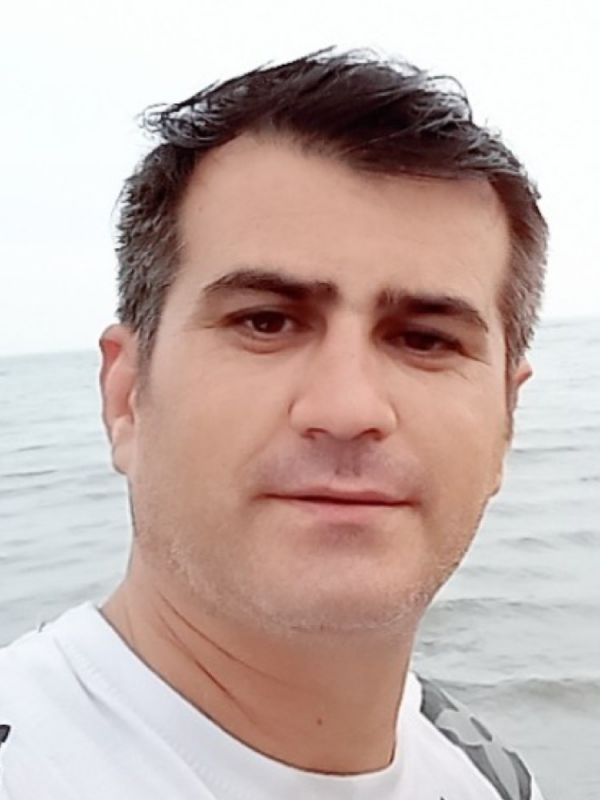 فرهاد قربانزاده
