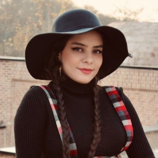 مبینا درویشی
