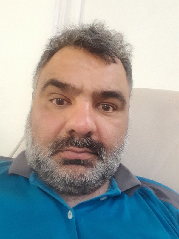 اکبر ریاحی